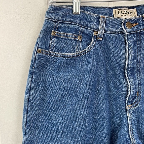 L. L. Bean Lined Relaxed Fit Straight Leg Jeans Women's Size 10 Cotton Warm - Picture 2 of 13